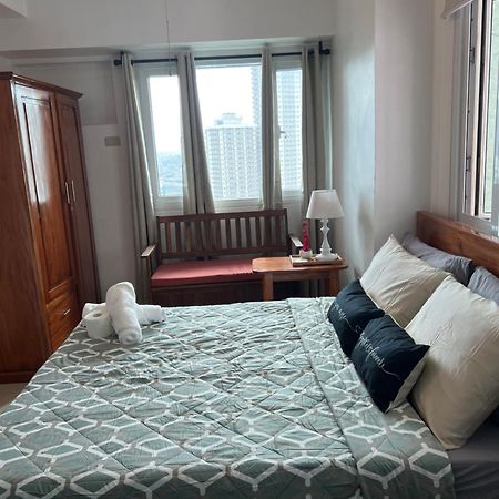 Avery Condo Suite At The Beacon Makati Makati City Kültér fotó
