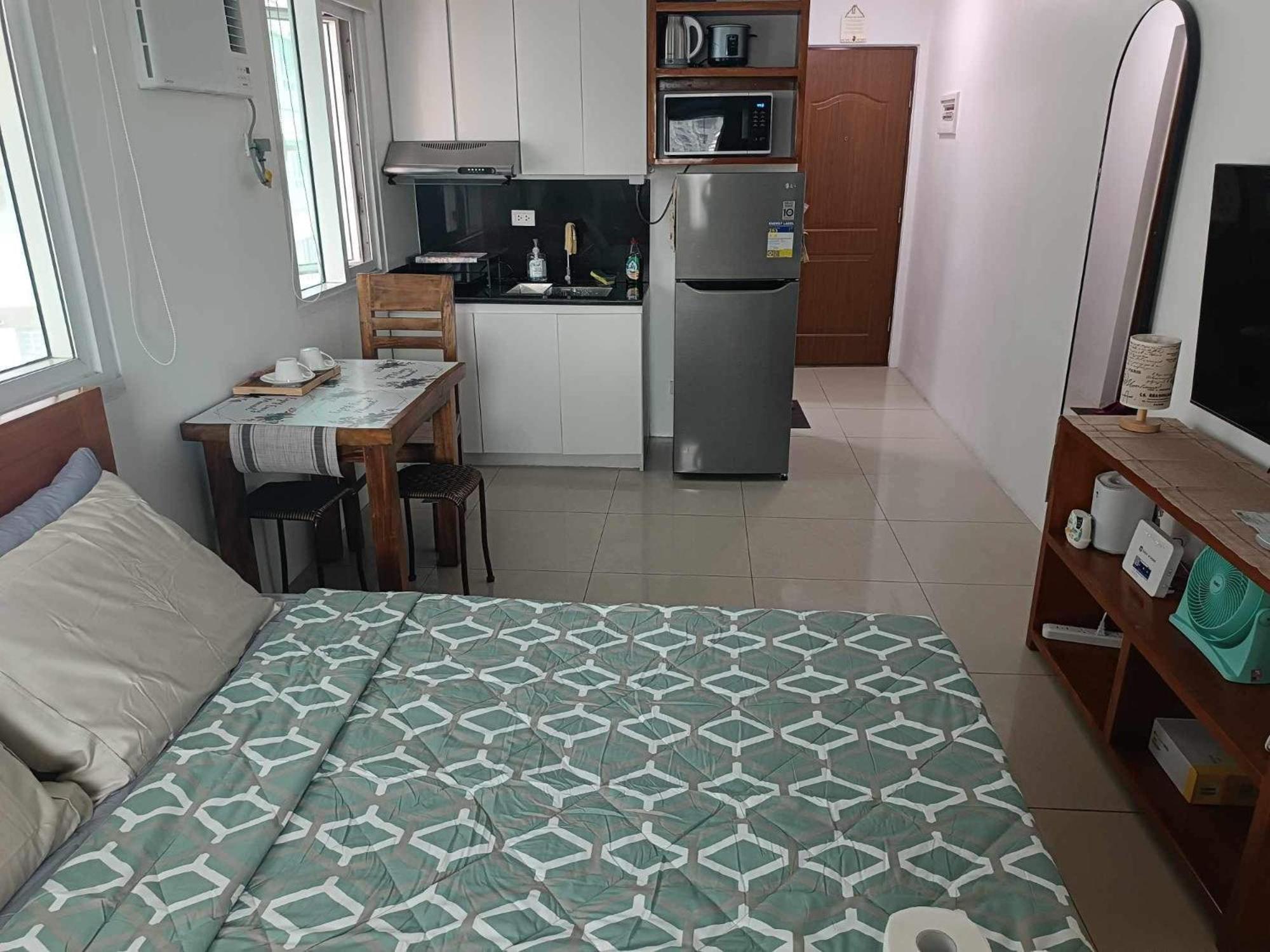 Avery Condo Suite At The Beacon Makati Makati City Kültér fotó